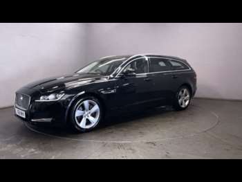 Used Jaguar XF 2018 for sale - 74844335: Photo