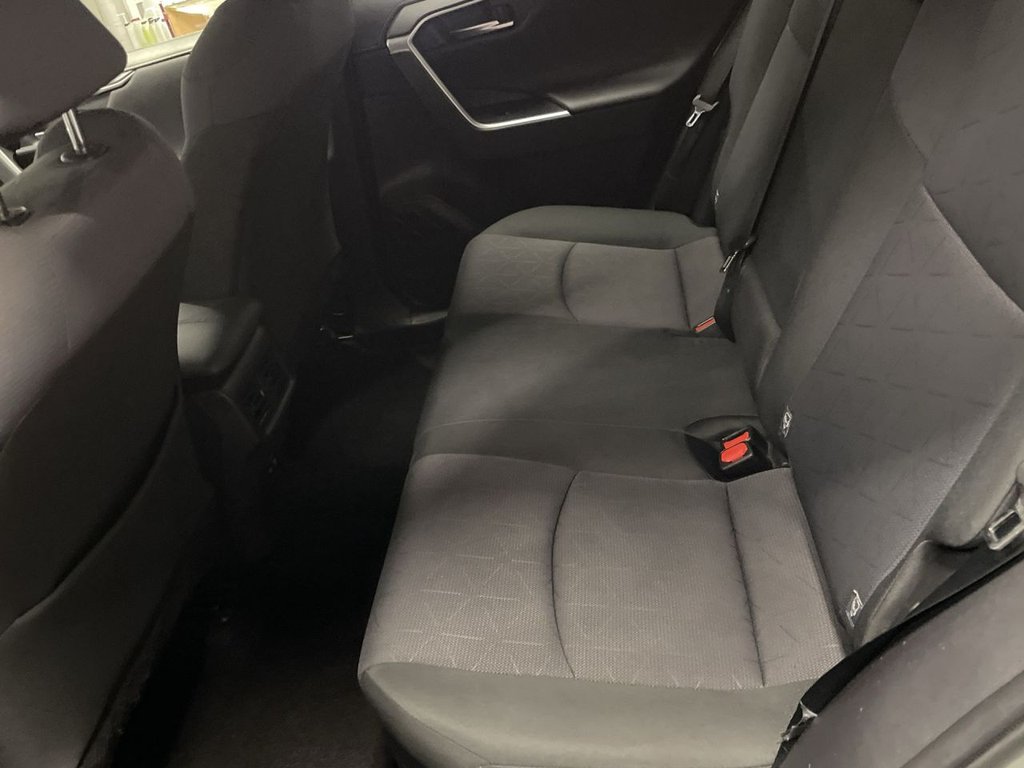 Used Toyota RAV4 2020 for sale - 76202948: Photo 18