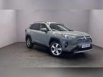 Used Toyota RAV4 2020 for sale - 76202948: Photo