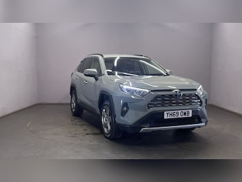 Used Toyota RAV4 2020 for sale - 76202948: Photo