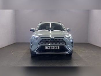 Used Toyota RAV4 2020 for sale - 76202948: Photo