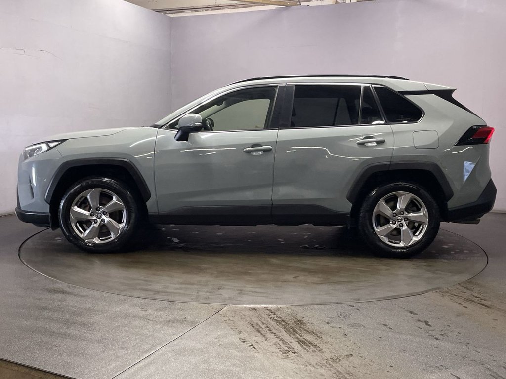 Used Toyota RAV4 2020 for sale - 76202948: Photo 5