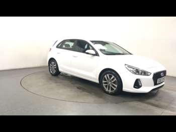 Used Hyundai i30 2017 for sale - 74904360: Photo