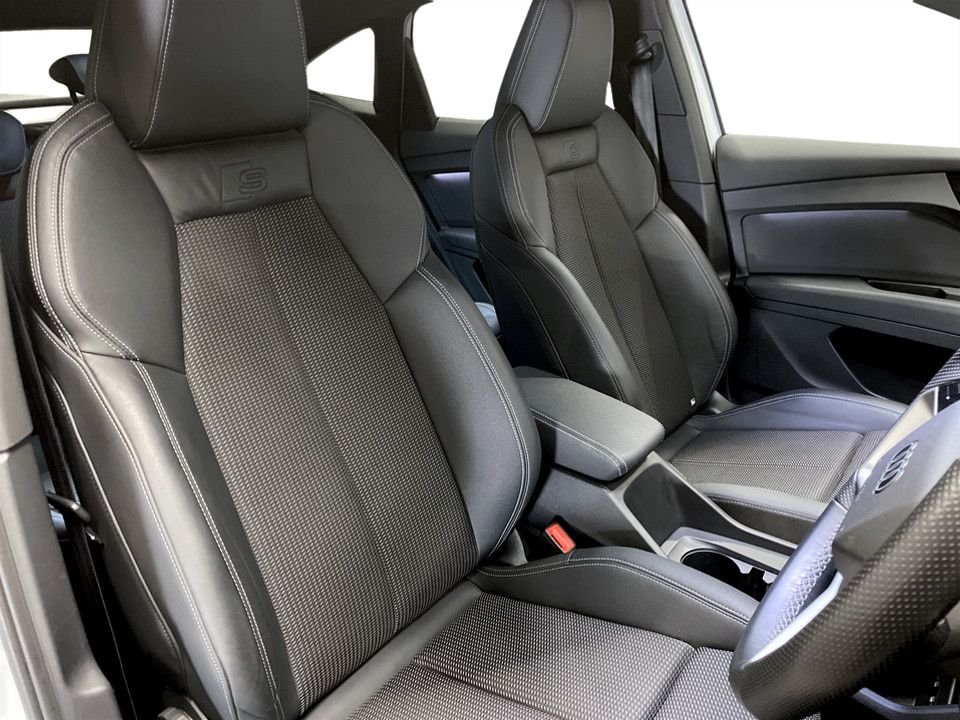 Used Audi Q4 e-tron 2023 for sale - 78003181: Photo 11