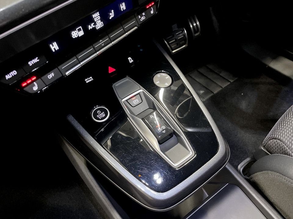 Used Audi Q4 e-tron 2023 for sale - 78003181: Photo 17