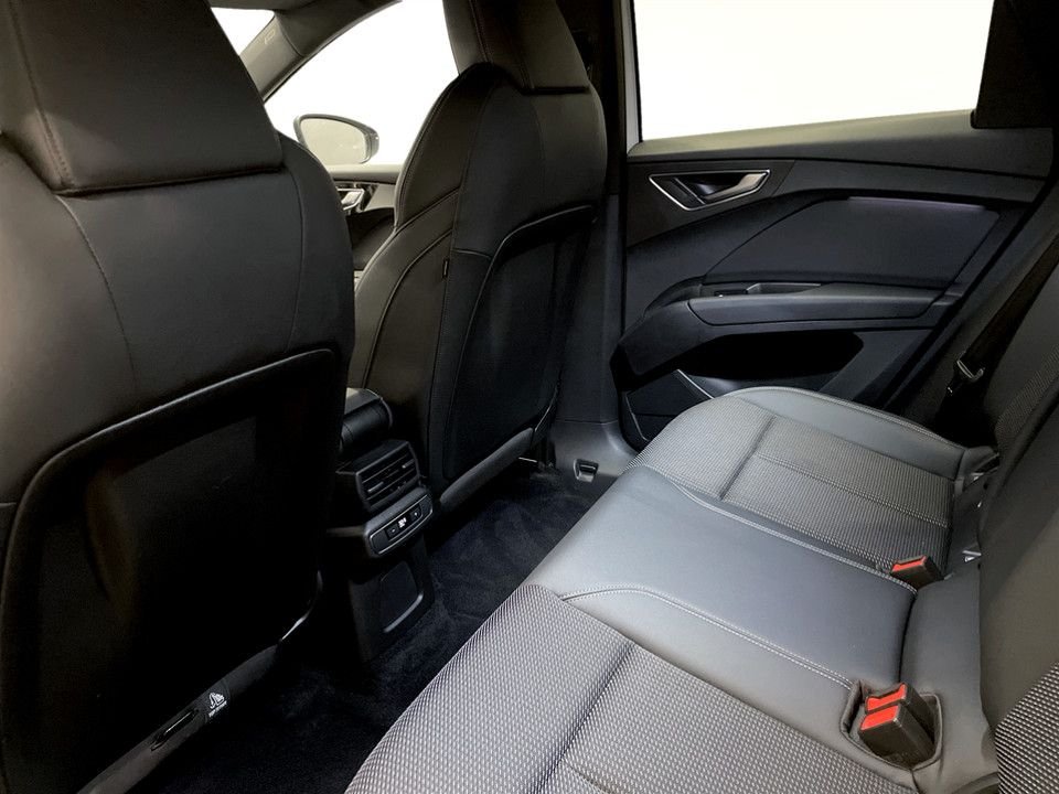 Used Audi Q4 e-tron 2023 for sale - 78003181: Photo 20