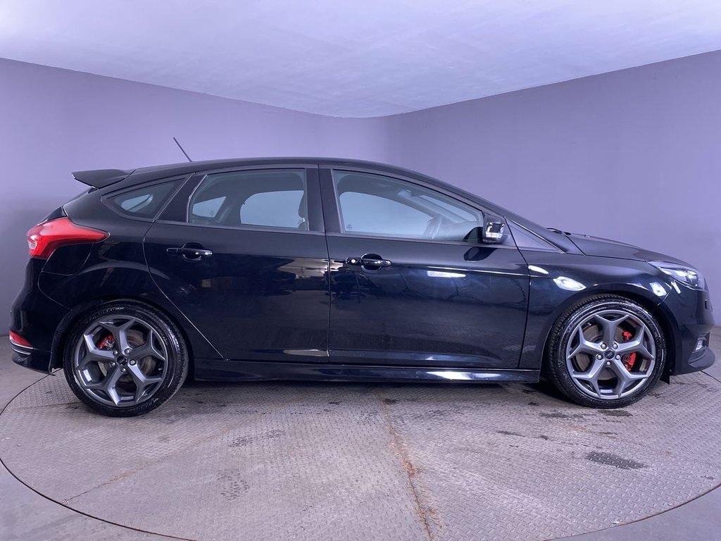 Used Ford Focus 2017 for sale - 77145625: Photo 9