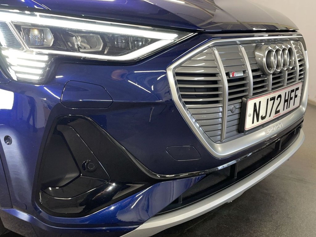 Used Audi e-tron 2022 for sale - 76367391: Photo 11