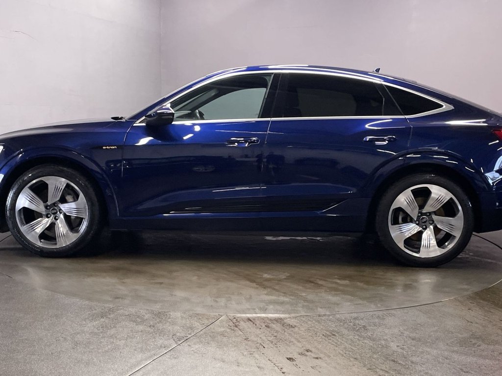 Used Audi e-tron 2022 for sale - 76367391: Photo 5