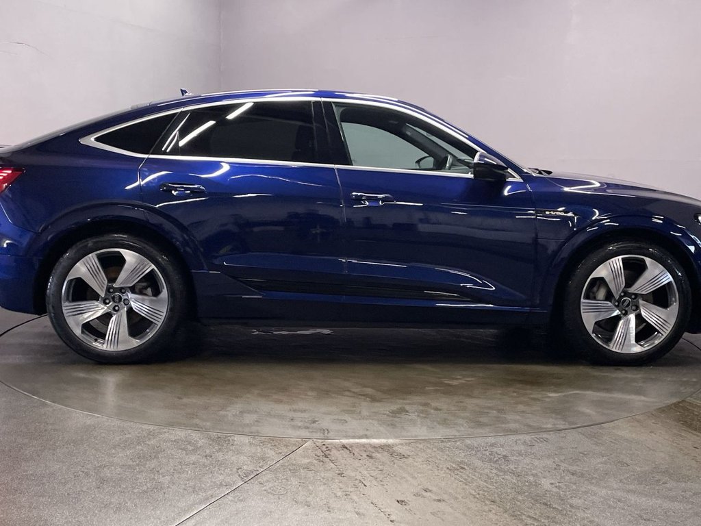 Used Audi e-tron 2022 for sale - 76367391: Photo 9