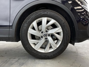 Used Volkswagen Tiguan 2022 for sale - 75411115: Photo