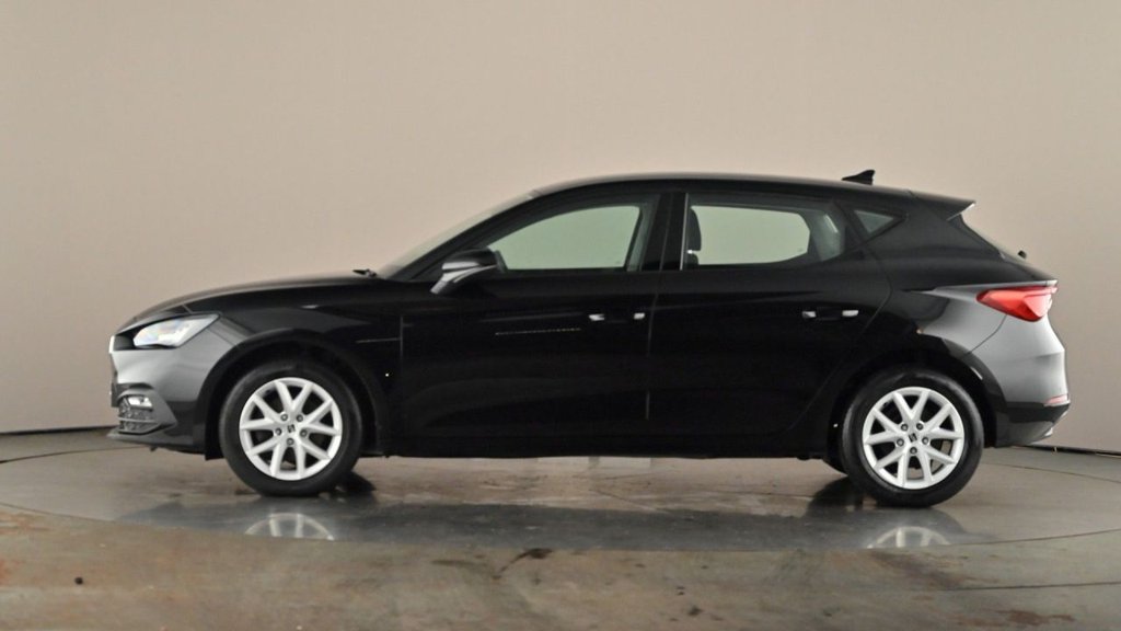 Used SEAT Leon 2022 for sale - 76368053: Photo 2