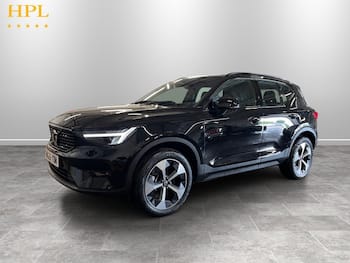 Used Volvo XC40 2025 for sale - 79708845: Photo