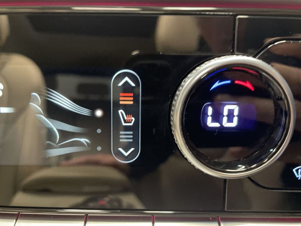 Used Genesis GV70 2024 for sale - 76923344: Photo 24