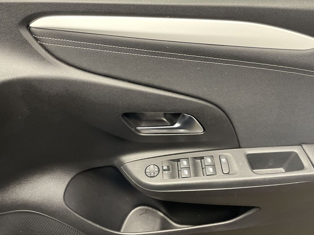 Used Vauxhall Corsa 2024 for sale - 76303944: Photo 23