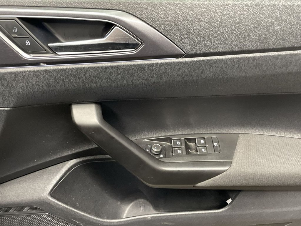 Used Volkswagen Polo 2022 for sale - 76147807: Photo 23