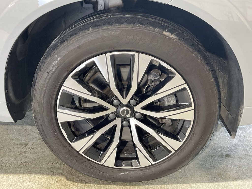 Used Volvo XC60 2023 for sale - 76631709: Photo 11