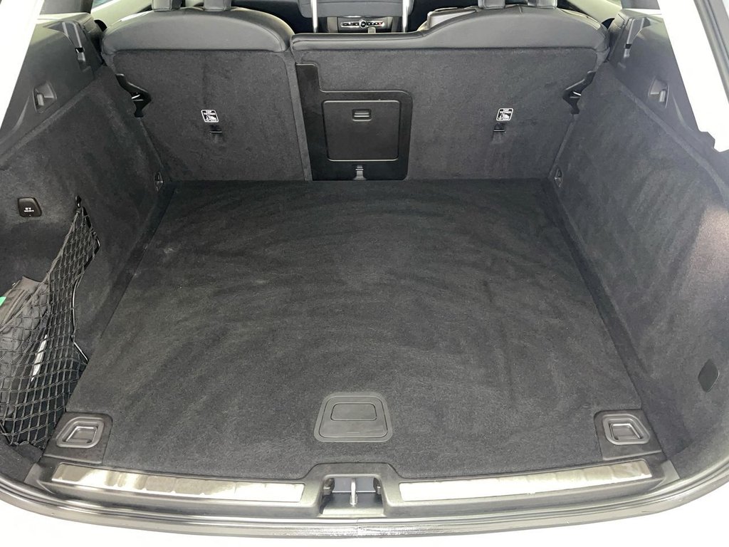 Used Volvo XC60 2023 for sale - 76631709: Photo 12