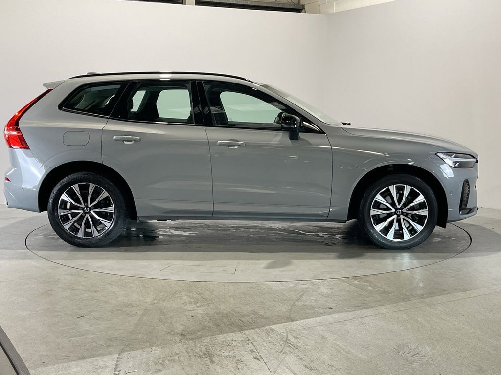 Used Volvo XC60 2023 for sale - 76631709: Photo 9