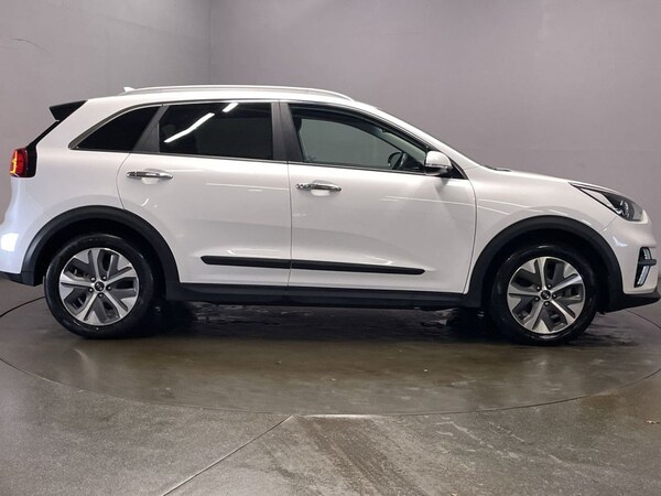 Used Kia Niro 2021 for sale - 76256498: Photo 9