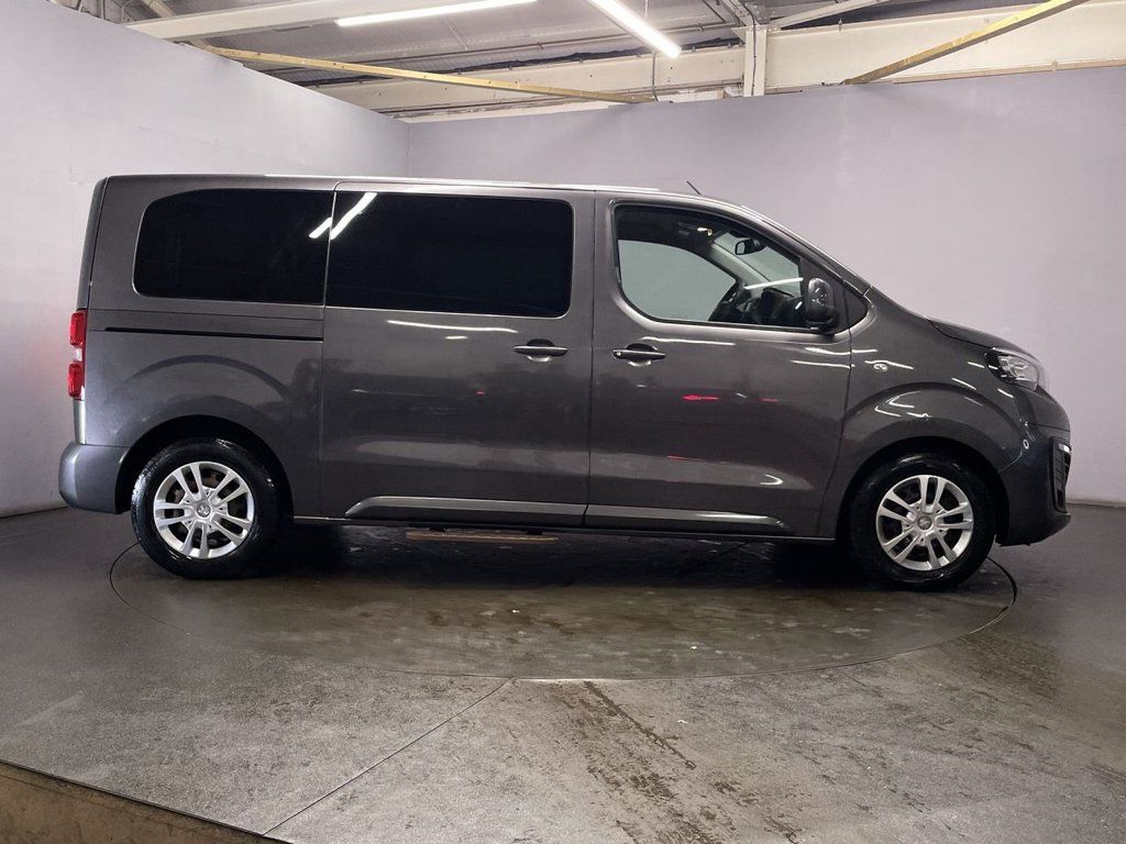 Used Peugeot Traveller 2017 for sale - 77287972: Photo 9