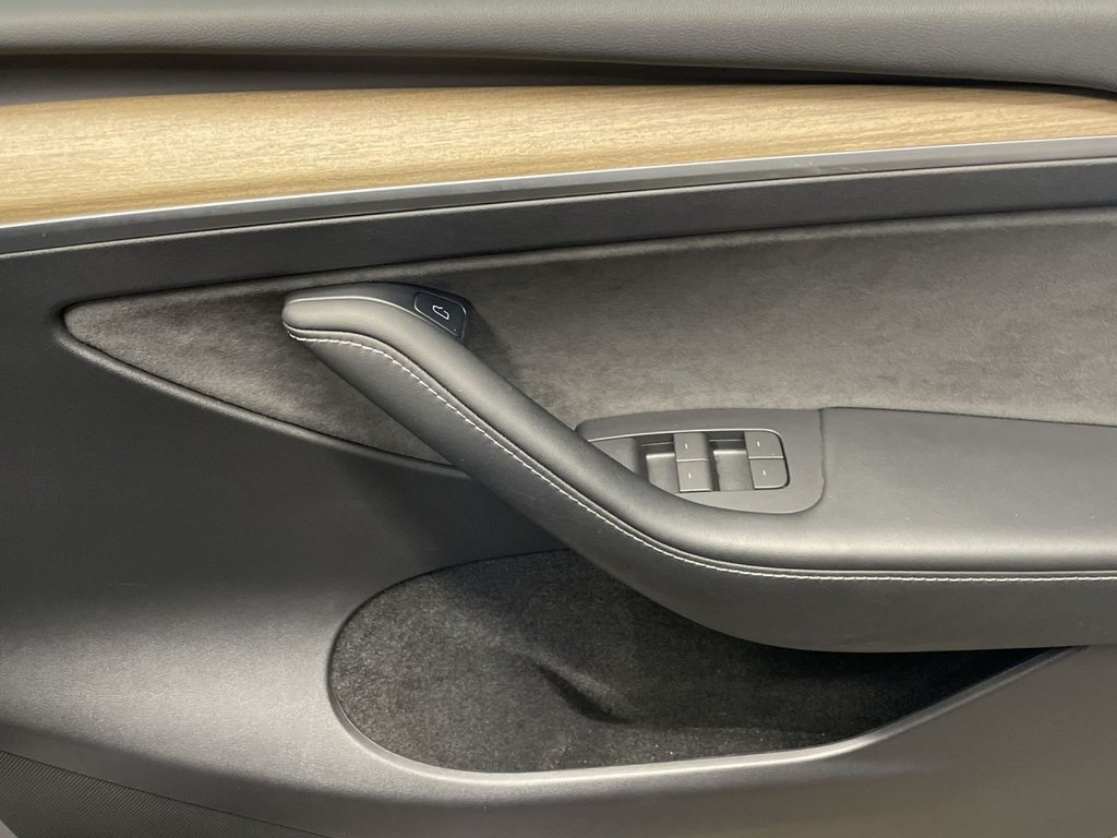 Used Tesla Model Y 2022 for sale - 76470276: Photo 25