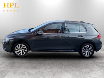Used Volkswagen Golf 2023 for sale - 78942951: Photo