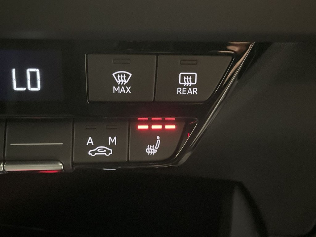 Used Audi Q4 e-tron 2023 for sale - 75985801: Photo 23