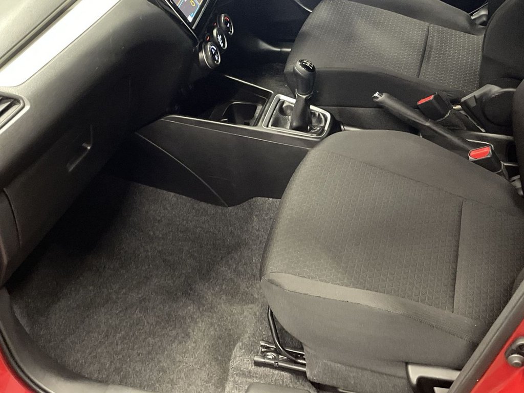 Used Suzuki Swift 2019 for sale - 76496702: Photo 17