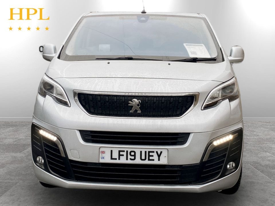 Used Peugeot Traveller 2019 for sale - 77764651: Photo 2