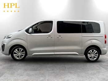 Used Peugeot Traveller 2019 for sale - 77764651: Photo