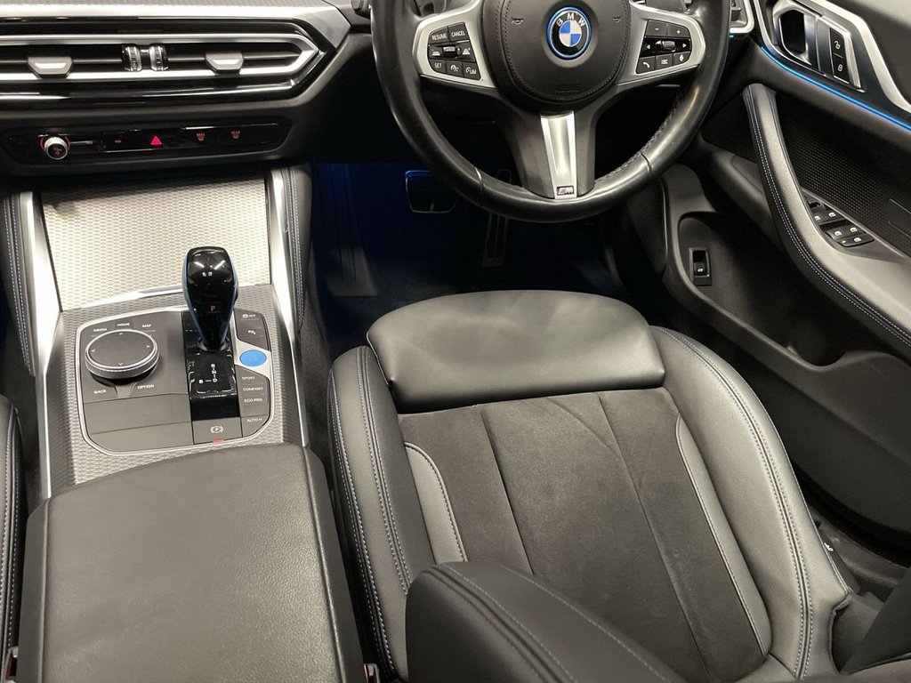Used BMW i4 2022 for sale - 76739896: Photo 15