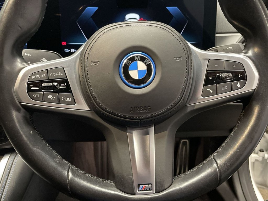 Used BMW i4 2022 for sale - 76739896: Photo 21