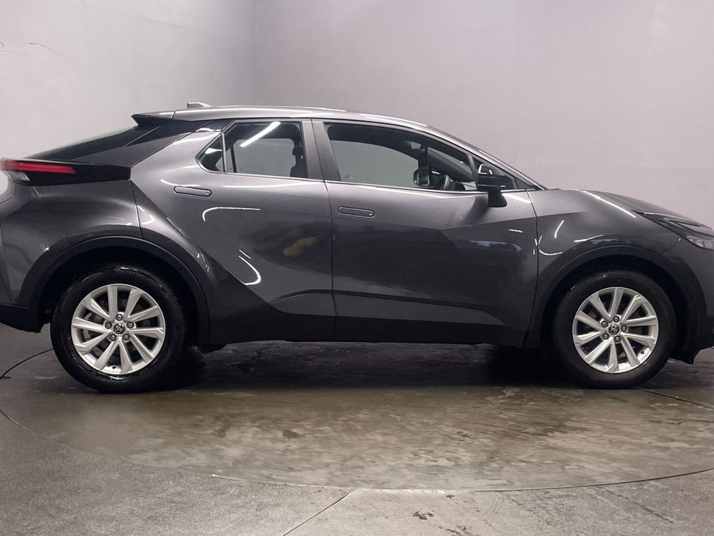 Used Toyota C-HR 2025 for sale - 76445814: Photo 9
