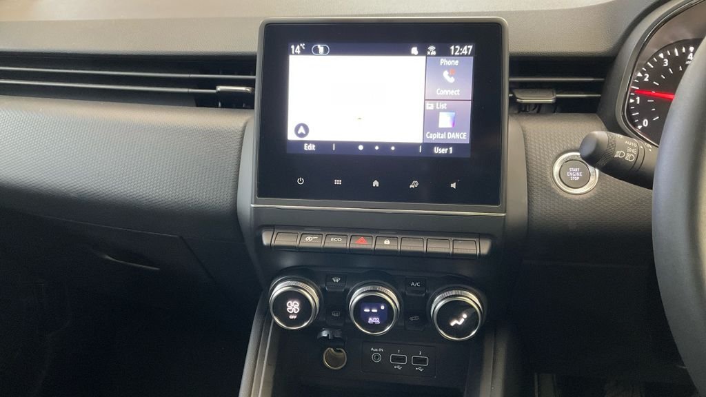 Used Renault Clio 2022 for sale - 76481660: Photo 11