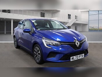 Used Renault Clio 2022 for sale - 76481660: Photo