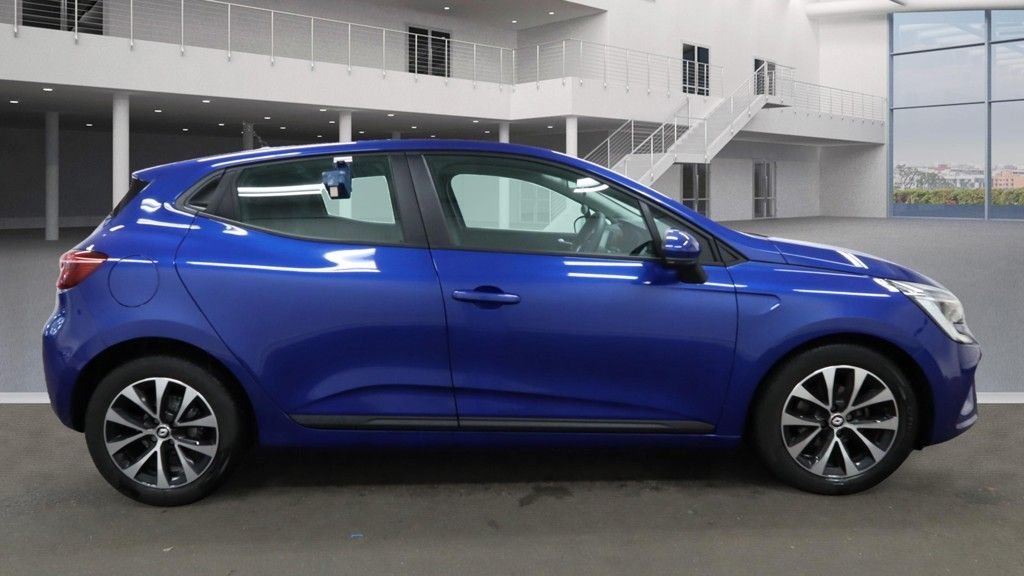 Used Renault Clio 2022 for sale - 76481660: Photo 5