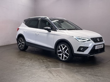 Used SEAT Arona 2019 for sale - 76496001: Photo