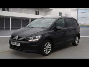 Used Volkswagen Touran 2019 for sale - 75264486: Photo