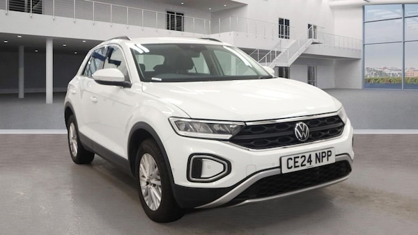 Used Volkswagen T-Roc 2024 for sale - 76333989: Photo 1