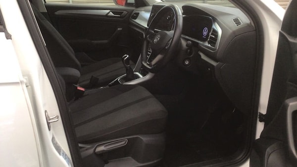 Used Volkswagen T-Roc 2024 for sale - 76333989: Photo 9