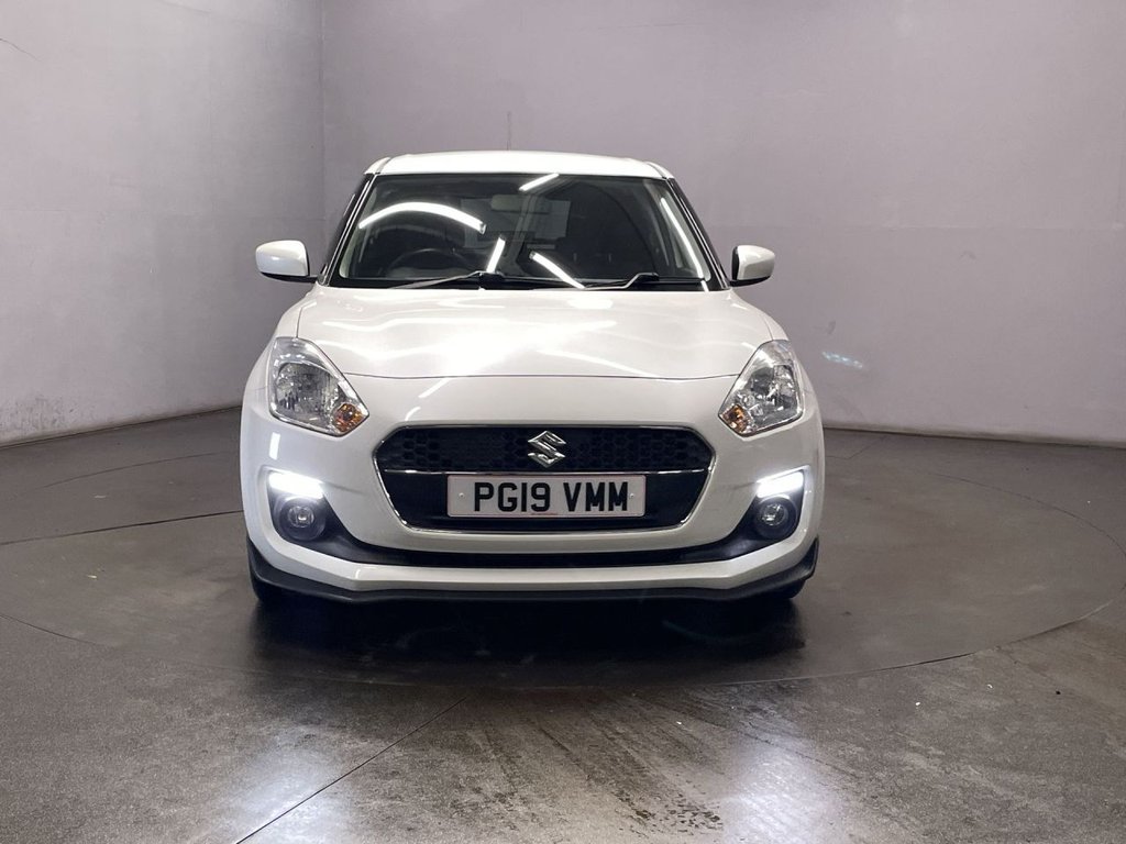 Used Suzuki Swift 2019 for sale - 77631785: Photo 3