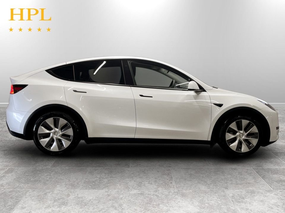 Used Tesla Model Y 2023 for sale - 77654795: Photo 8