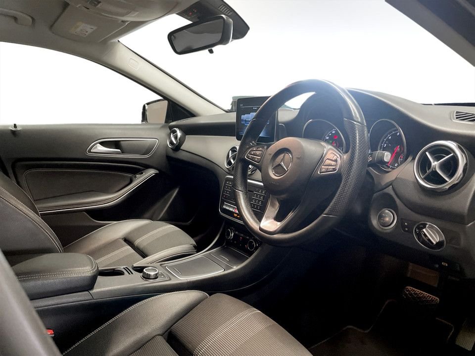 Used Mercedes-Benz GLA 2019 for sale - 78110145: Photo 12