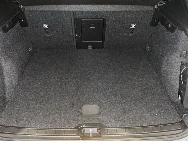 Used Volvo XC40 2021 for sale - 76203010: Photo 13