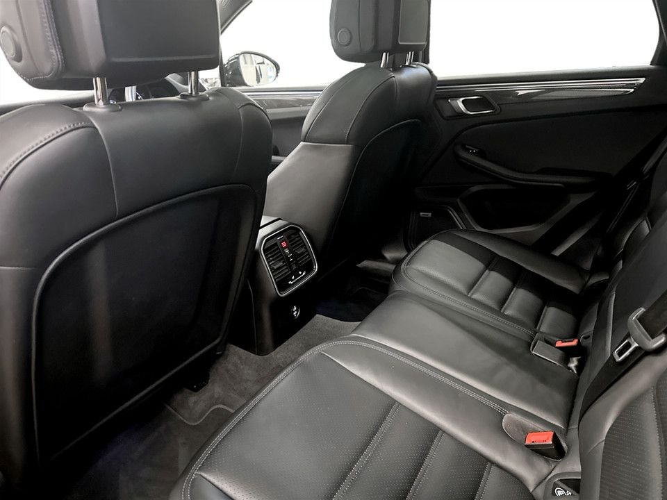 Used Porsche Macan 2022 for sale - 77614222: Photo 21