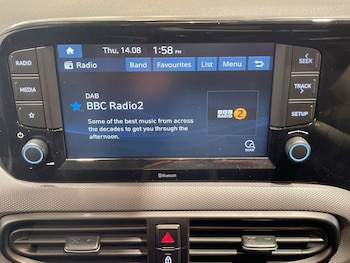 Used Hyundai i10 2020 for sale - 77394582: Photo