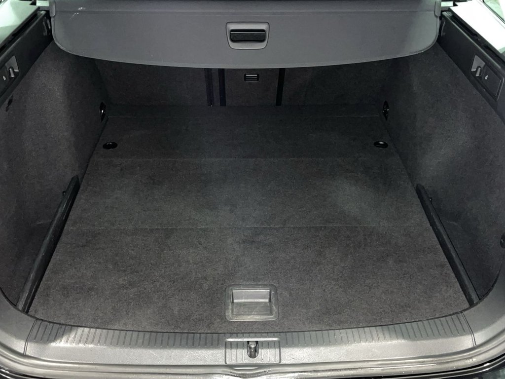 Used Volkswagen Golf 2019 for sale - 76950474: Photo 13