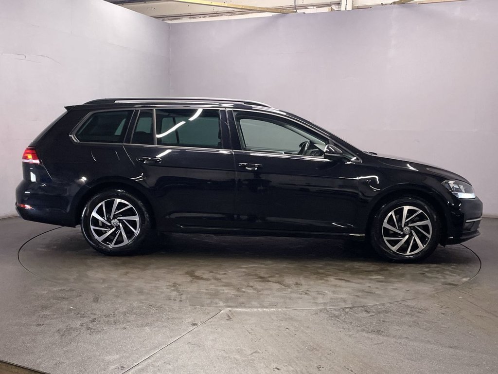 Used Volkswagen Golf 2019 for sale - 76950474: Photo 9