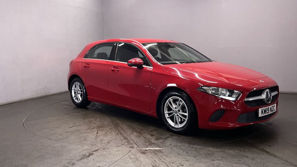 Used Mercedes-Benz A-Class 2019 for sale - 76454405: Photo 2